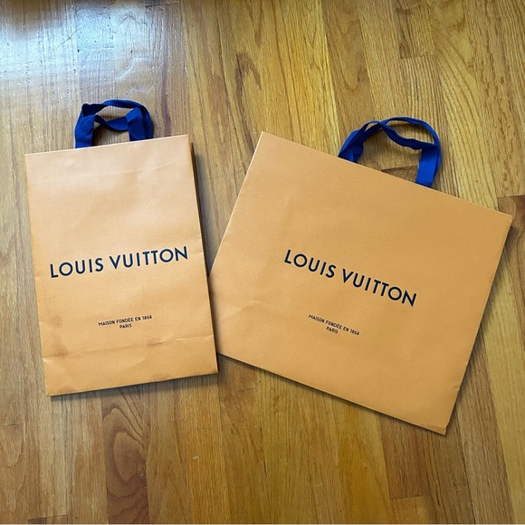 Authentic LV Gift Bag - Picture 1 of 6